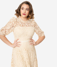 Load image into Gallery viewer, 1940s Style Cream Lace Midi Dress