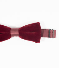 Load image into Gallery viewer, Burgundy Velvet Pre-Tied Bow Tie
