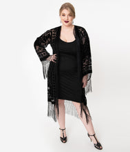Load image into Gallery viewer, 1920s Black Devore Velvet Lattice Scarf Coat
