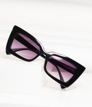 Load image into Gallery viewer, Black Retro Dream Cat Eye Sunglasses
